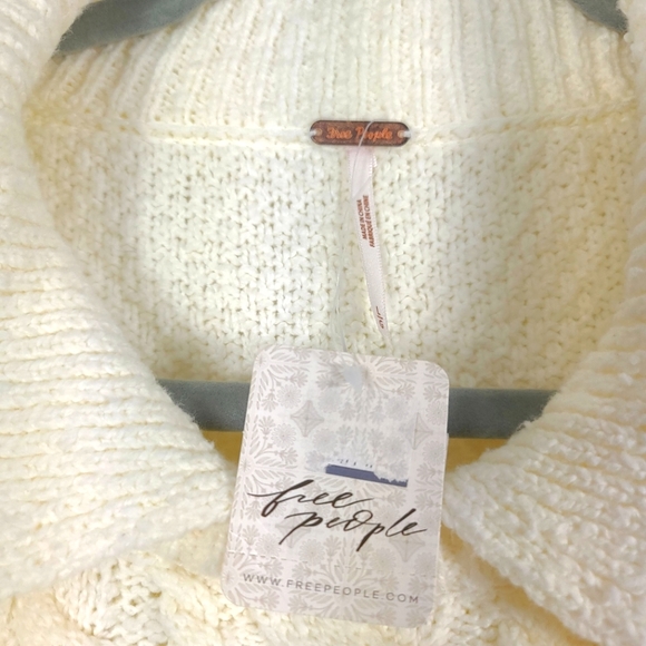 FREE PEOPLE Laurel Cable Knit Chunky Moonglow Ivory Sweater - Picture 6 of 13